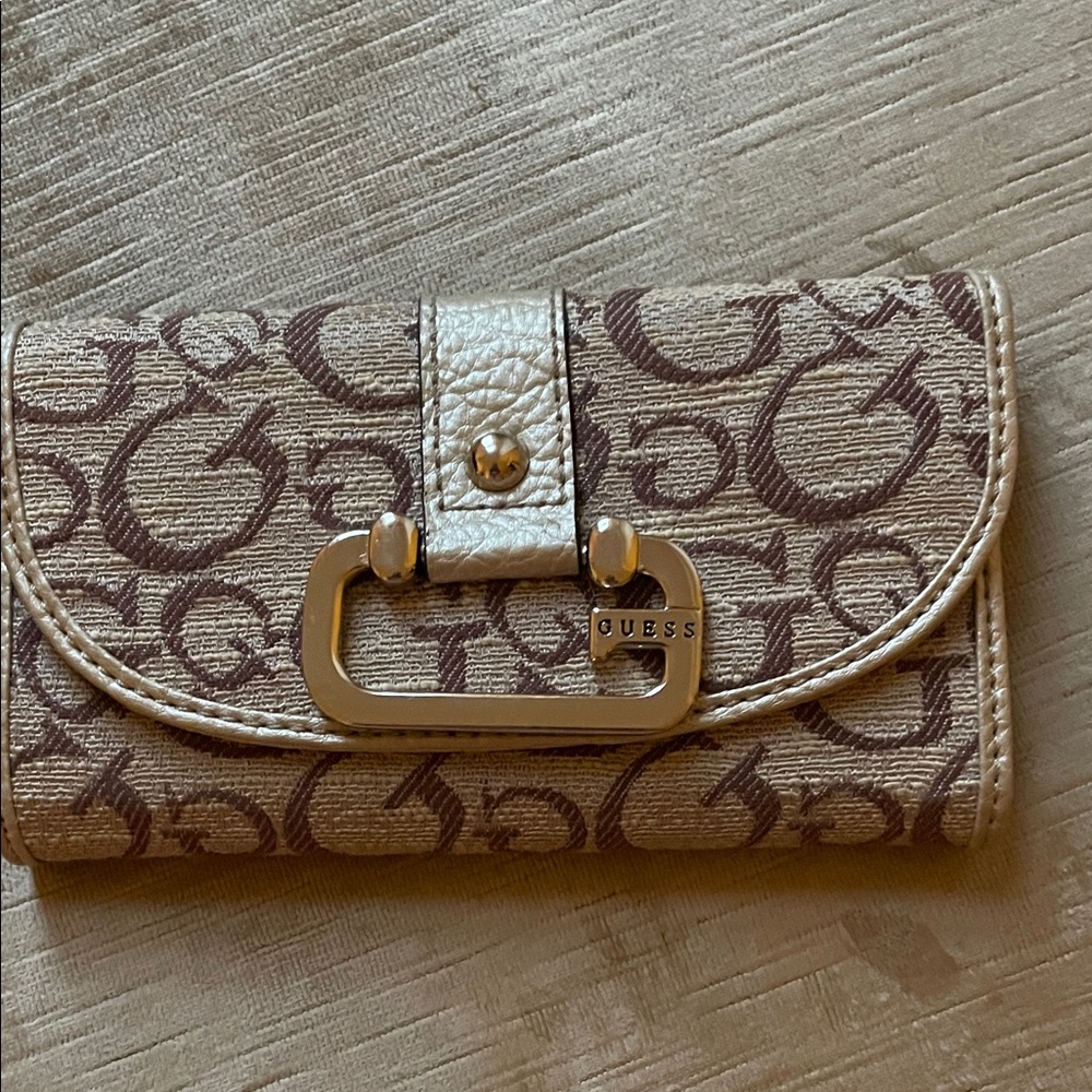 Guess Tan and Cream Monogram Wallet